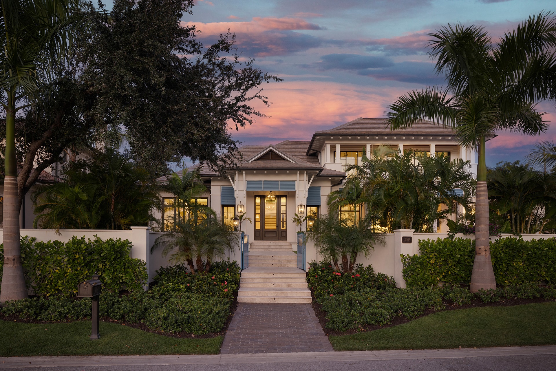 001r1_Oriole_Nautilus_RyanGammaPhotography